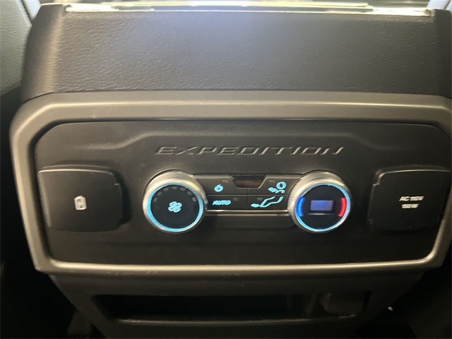 2021 Ford Expedition XLT photo 19