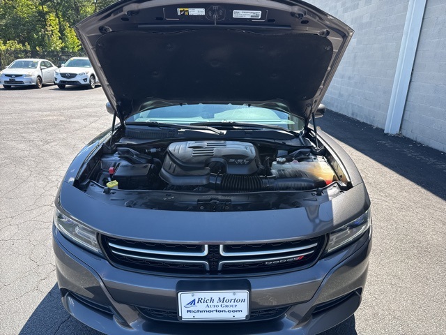2016 Dodge Charger SE photo 7