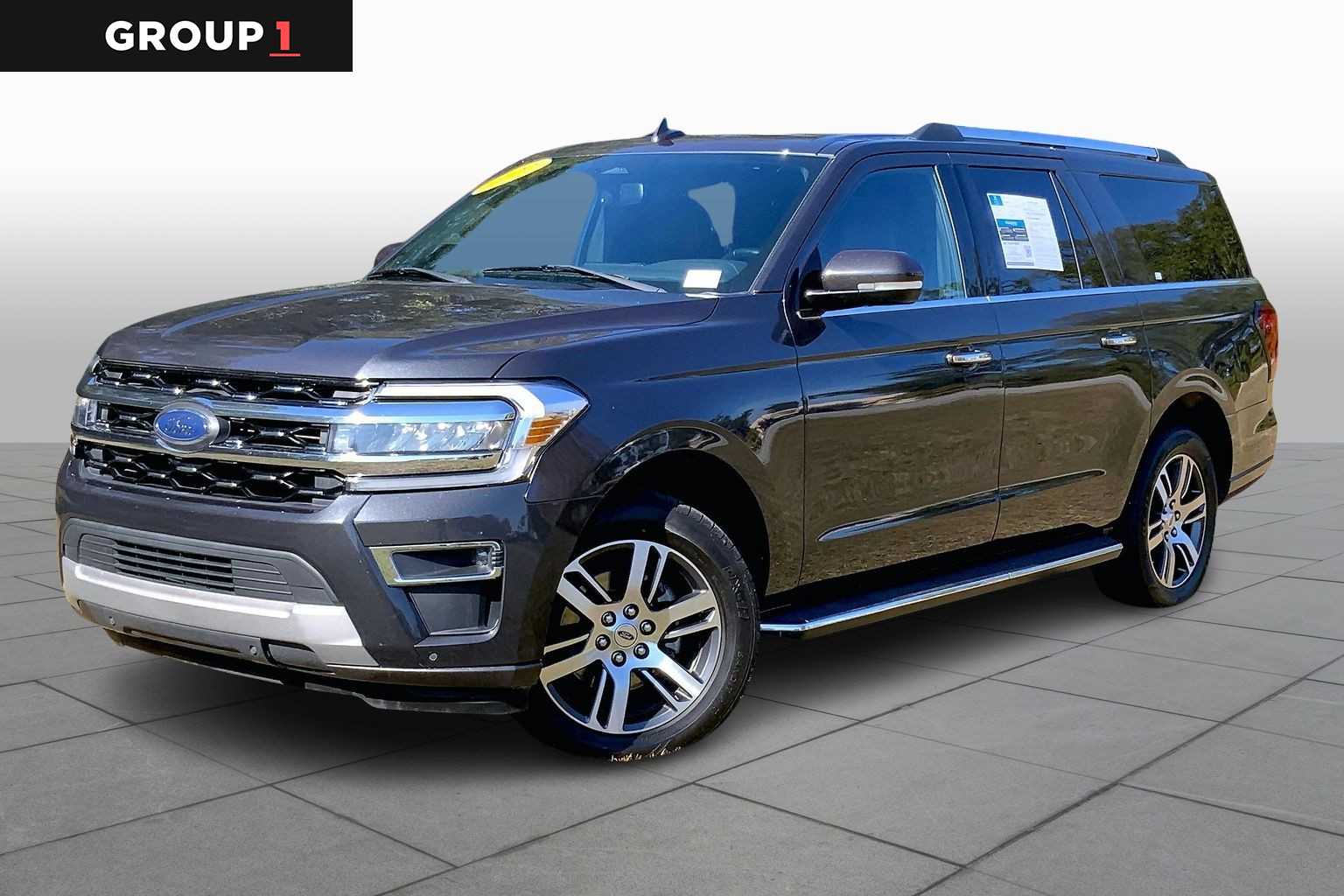 2022 Ford Expedition Limited's photo