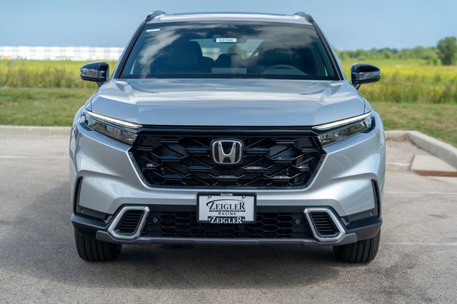 2026 Honda CR-V Hybrid Sport Touring photo 2
