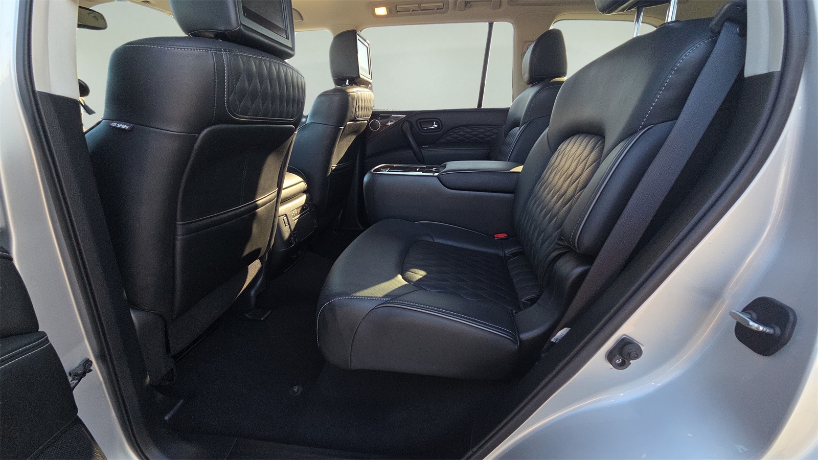2019 Infiniti QX80 Base photo 28