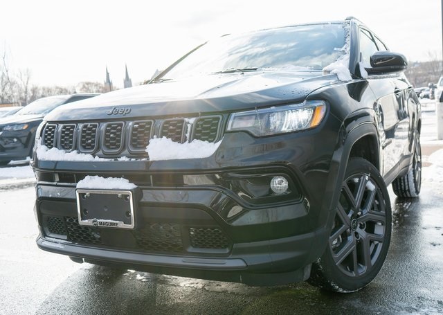 2026 Jeep Compass Limited Altitude's photo