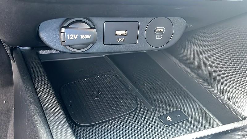 2025 Hyundai Elantra SEL Sport photo 43