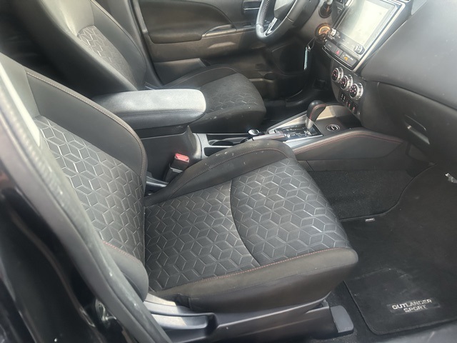 Used 2022 Mitsubishi Outlander Sport LE with VIN JA4ARUAU2NU002622 for sale in Southaven, MS