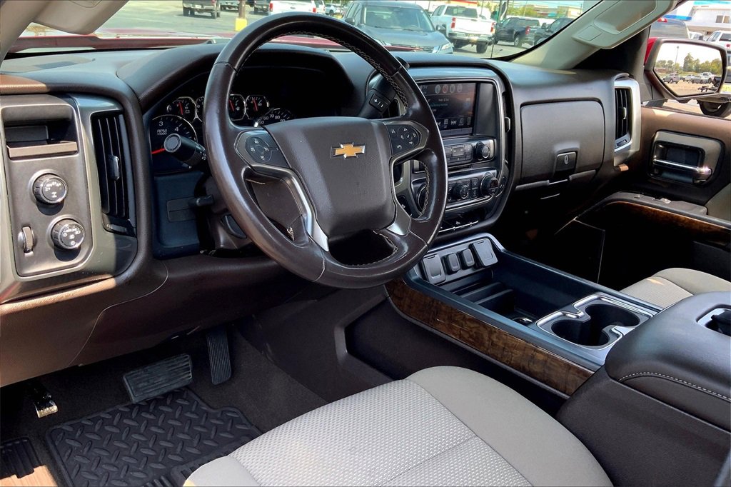 2018 Chevrolet Silverado 1500 LT photo 13