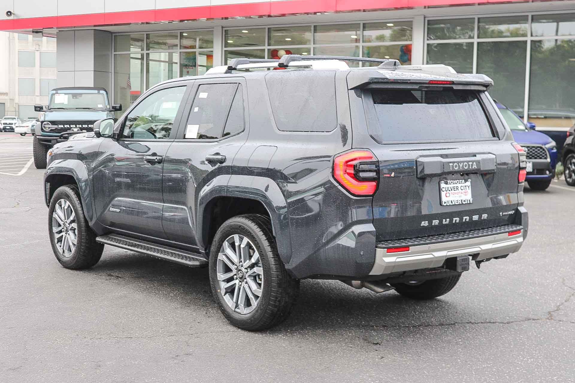 2025 Toyota 4Runner Limited photo 5