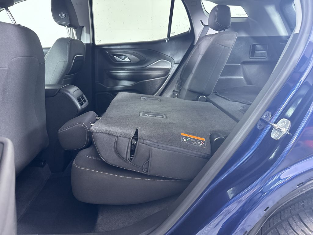 2022 Gmc Terrain SLE photo 21