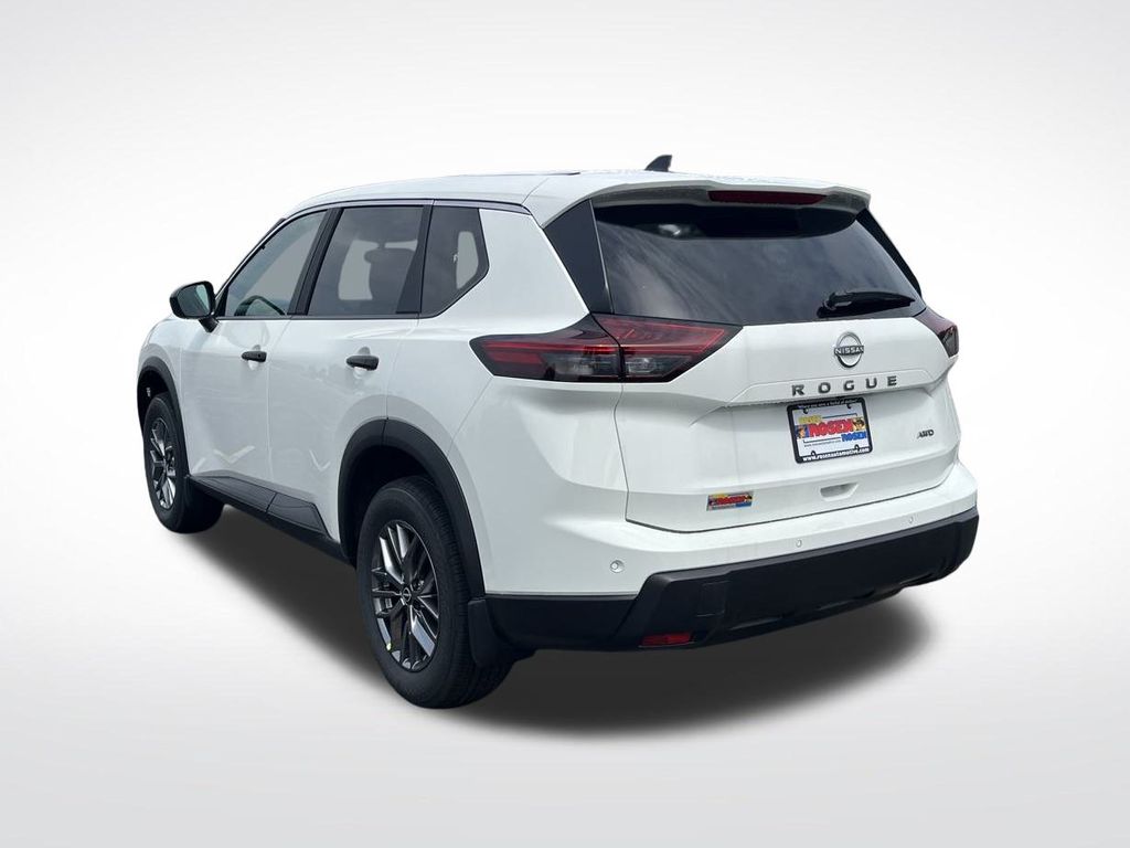 2026 Nissan Rogue S photo 2