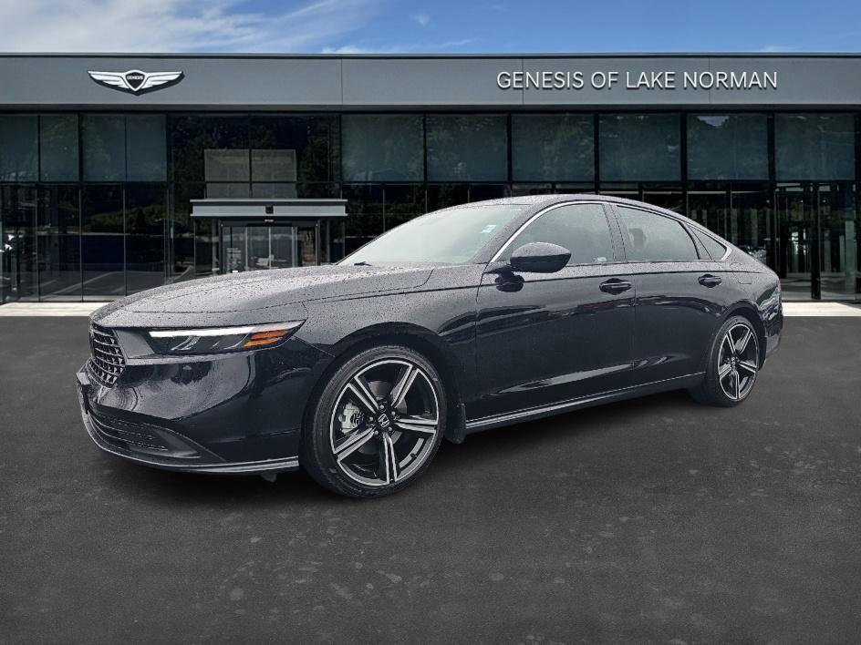 2023 Honda Accord Hybrid Sport's photo