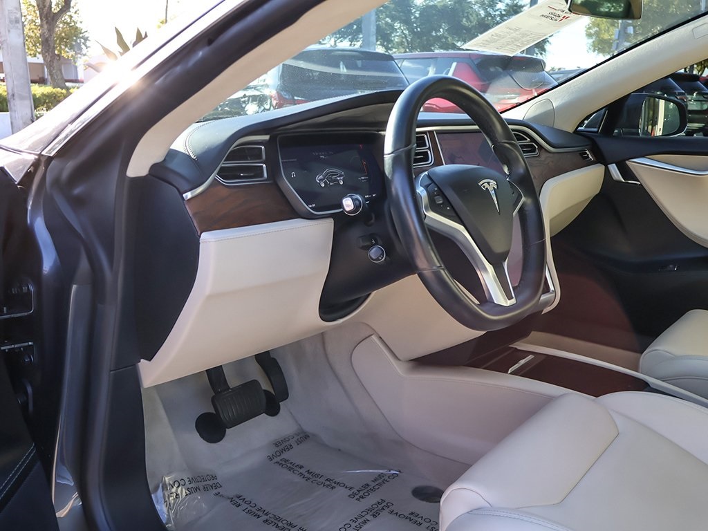 2018 Tesla Model S 75D photo 27
