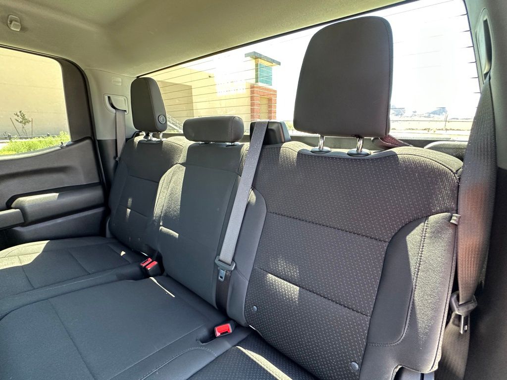 2025 Gmc Sierra 1500 Pro photo 4
