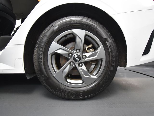 2021 Kia K5 LXS photo 10