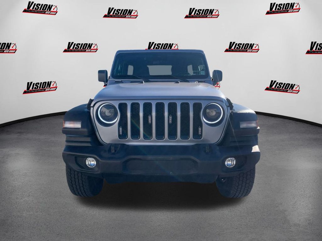 2021 Jeep Wrangler Unlimited Sport Altitude photo 2