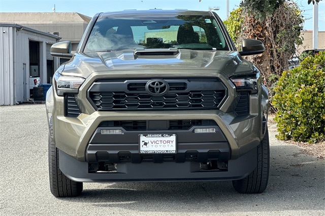 2025 Toyota Tacoma TRD Sport 4x4 Double Cab photo 9