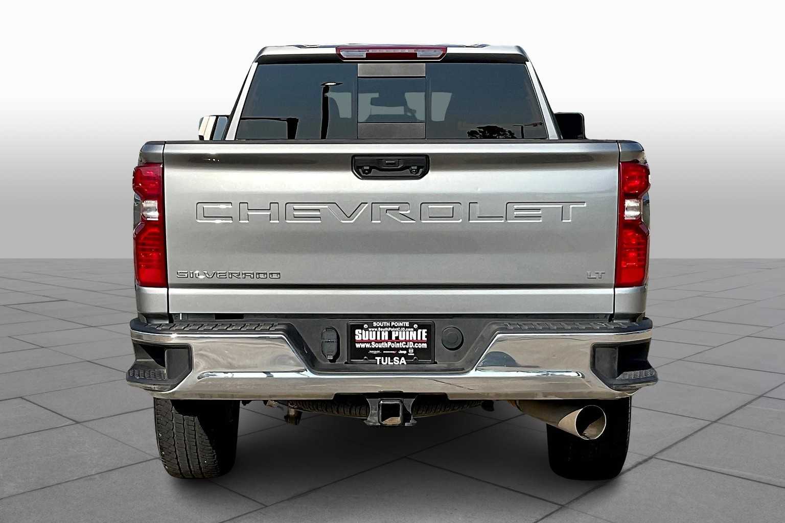 2024 Chevrolet Silverado 2500HD LT photo 4