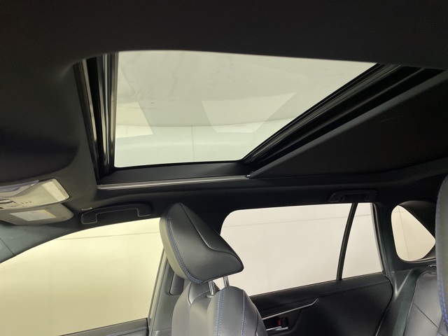 2023 Toyota RAV4 Hybrid XSE photo 30