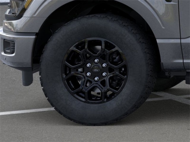 2025 Ford F-150 XLT photo 18