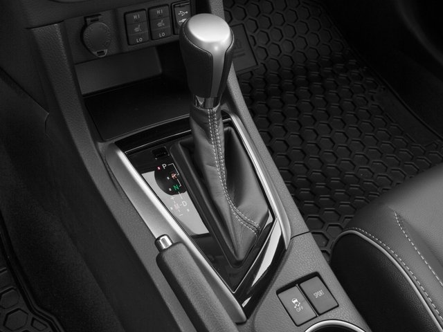 2016 Toyota Corolla Plus photo 12