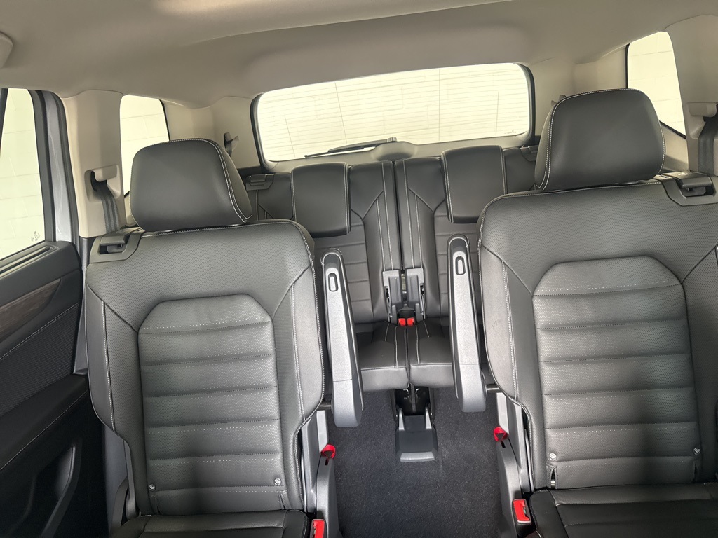 2026 Volkswagen Atlas SEL photo 21