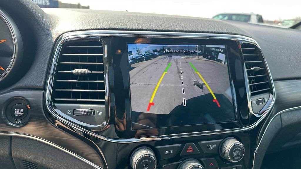 2021 Jeep Grand Cherokee Anniversary Edition photo 12