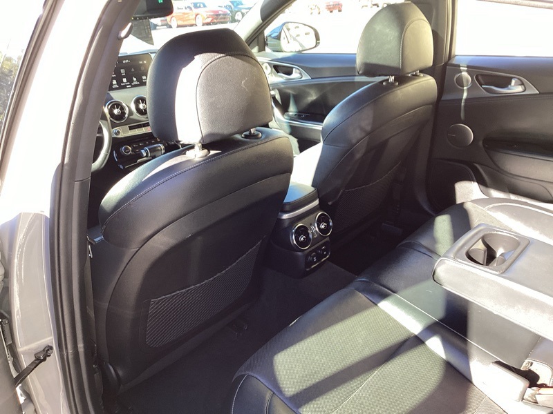 2021 Kia Stinger GT1 photo 25