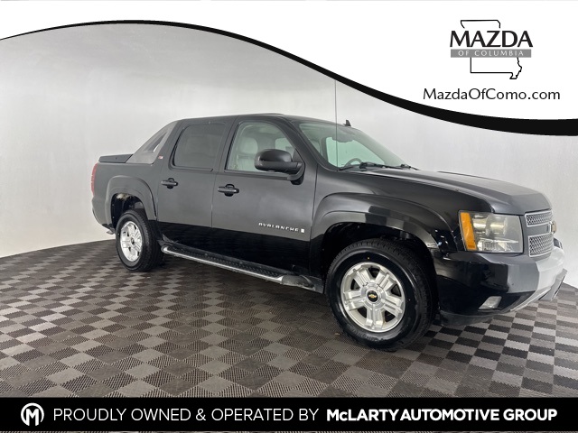 2009 Chevrolet Avalanche LT2's photo