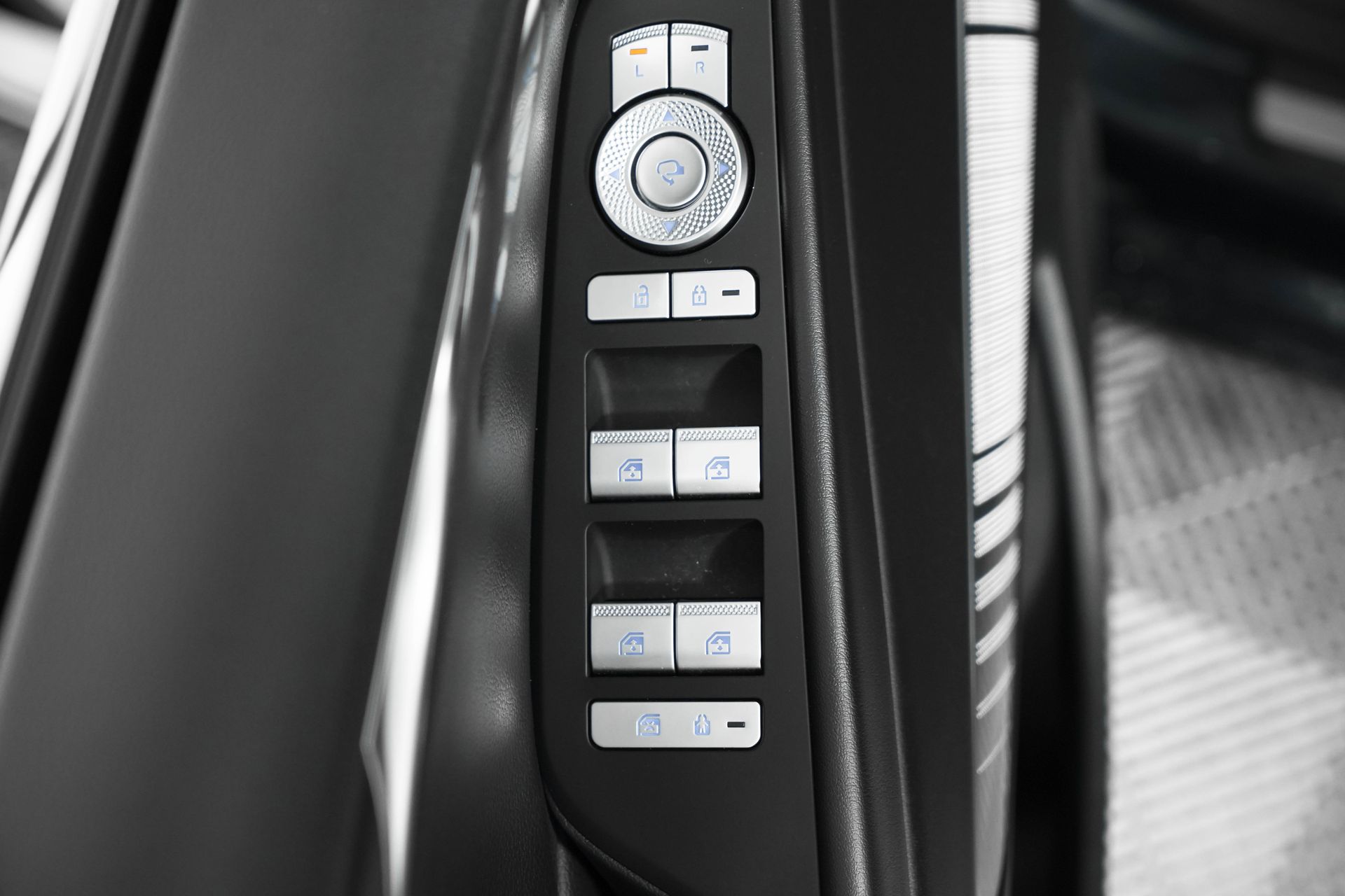 2021 Genesis G80 3.5T photo 17