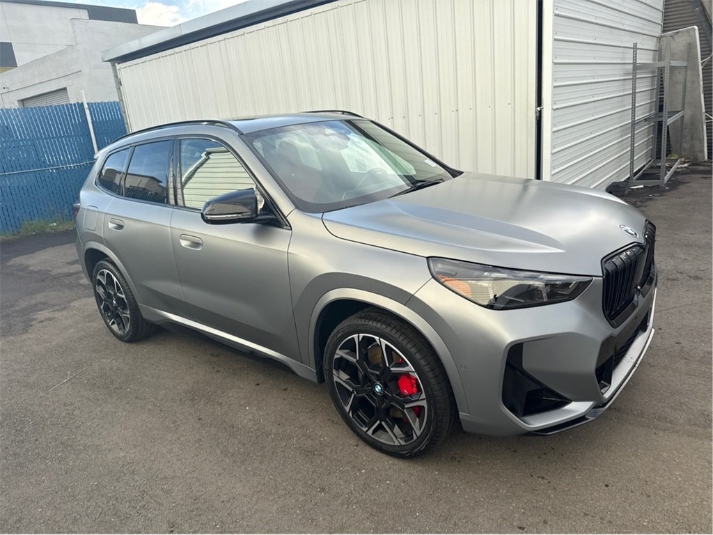 2024 BMW X1 M35i's photo