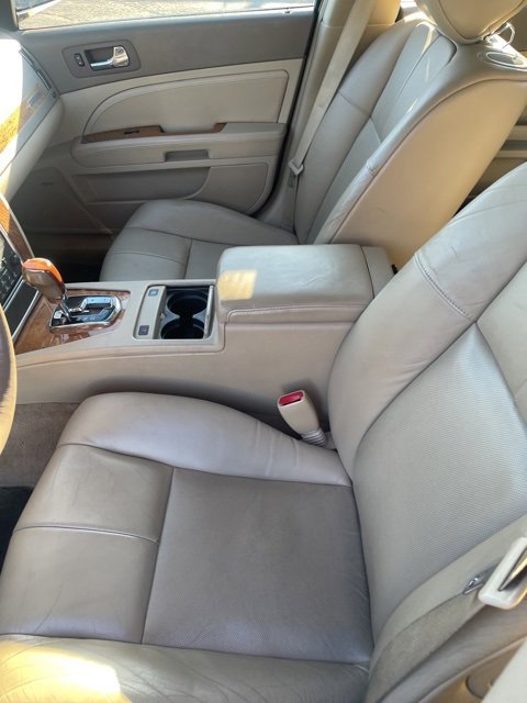2009 Cadillac STS V6 photo 9