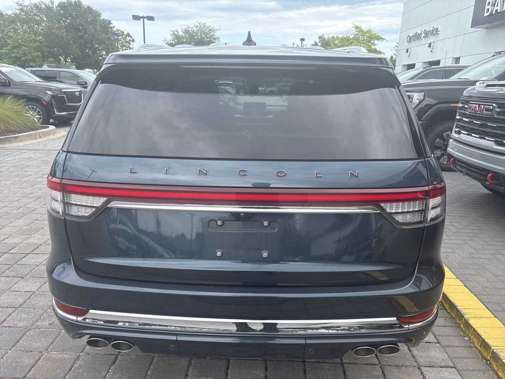 2021 Lincoln Aviator Black Label photo 3
