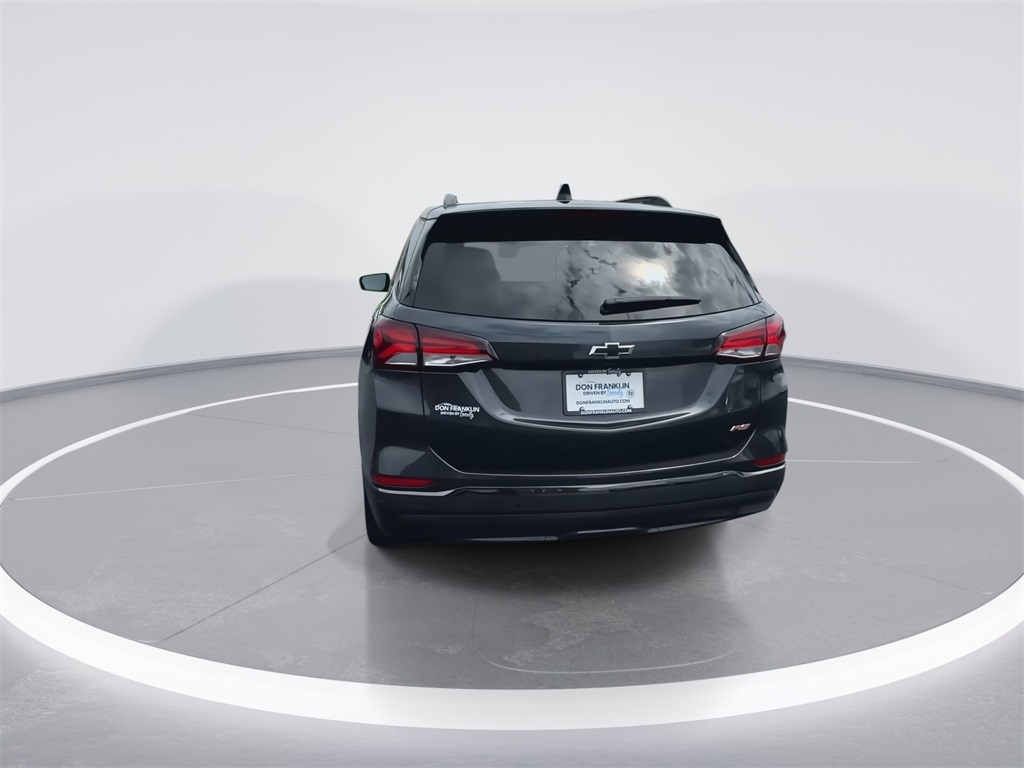 2022 Chevrolet Equinox RS photo 3