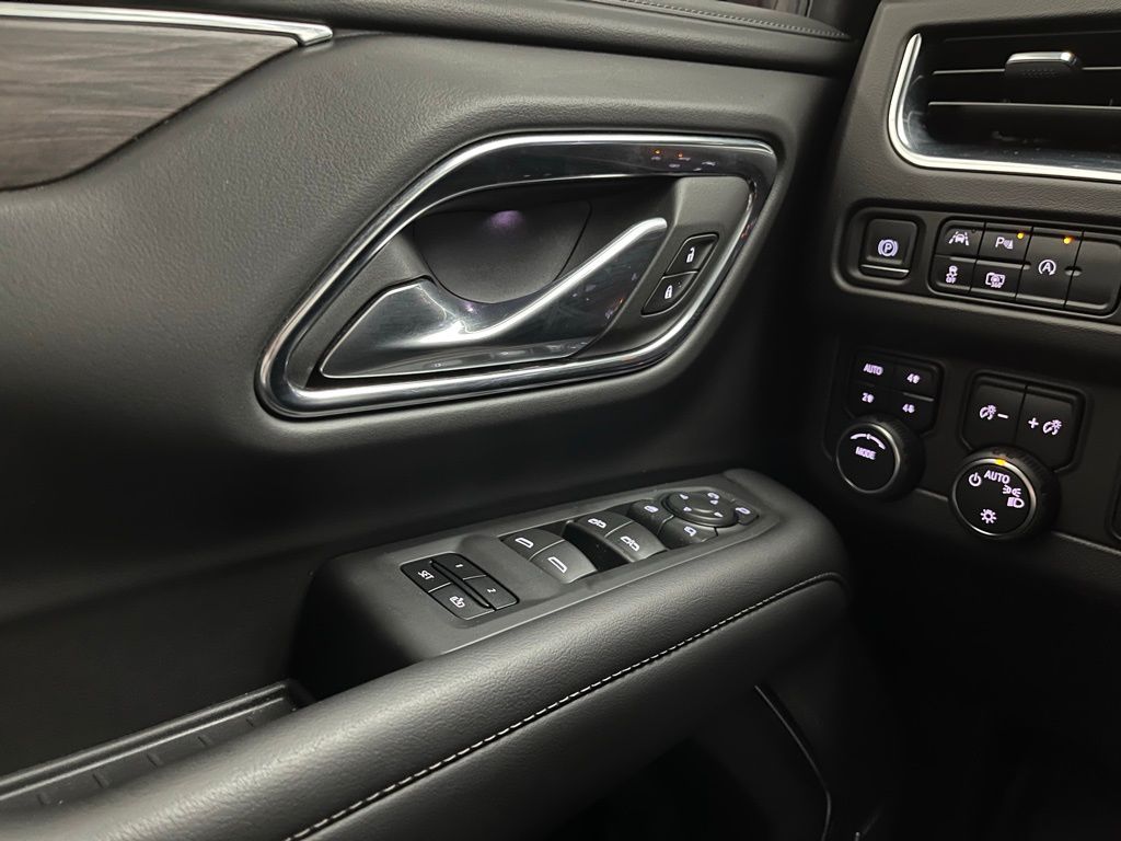 2023 Chevrolet Tahoe LT photo 26