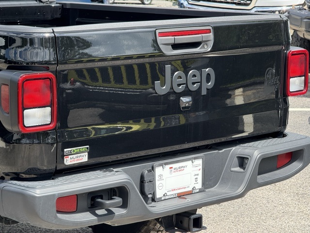 2023 Jeep Gladiator Willys photo 8