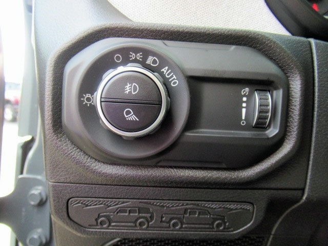 2025 Jeep Gladiator Sport S photo 16