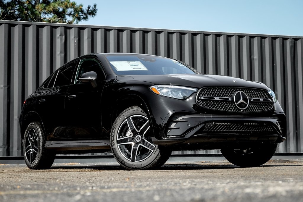 2026 Mercedes-Benz GLC Coupe GLC 300's photo