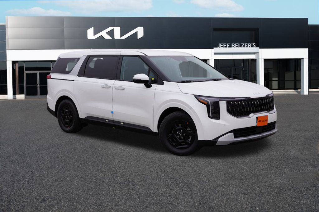 2026 Kia Carnival LXS's photo