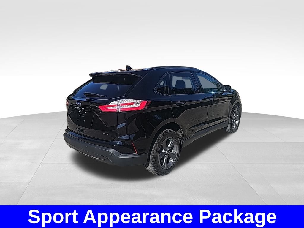 2023 Ford Edge SEL photo 4