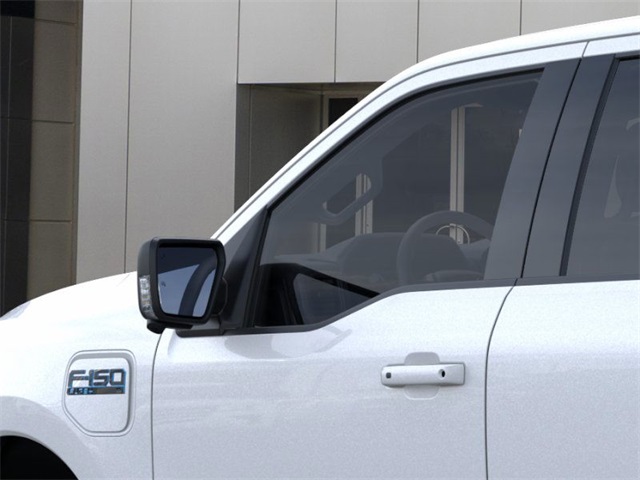 2025 Ford F-150 Lightning photo 20