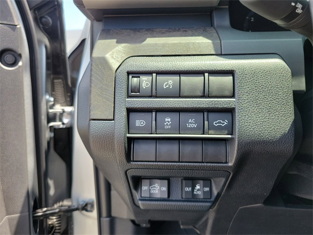 2025 Toyota Tacoma Limited Double Cab photo 19