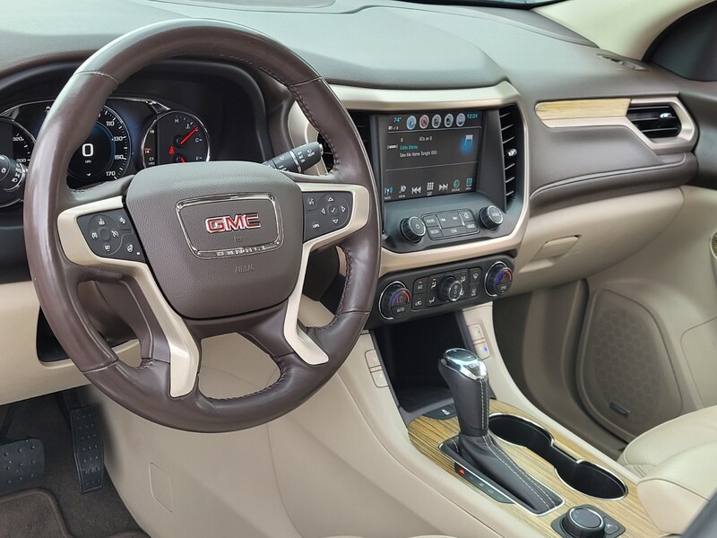 2018 Gmc Acadia Denali photo 8