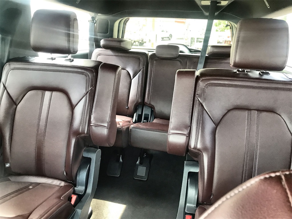 2023 Ford Expedition MAX Limited photo 21