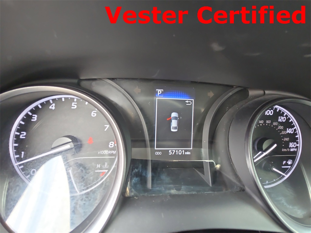 2023 Toyota Camry SE photo 19