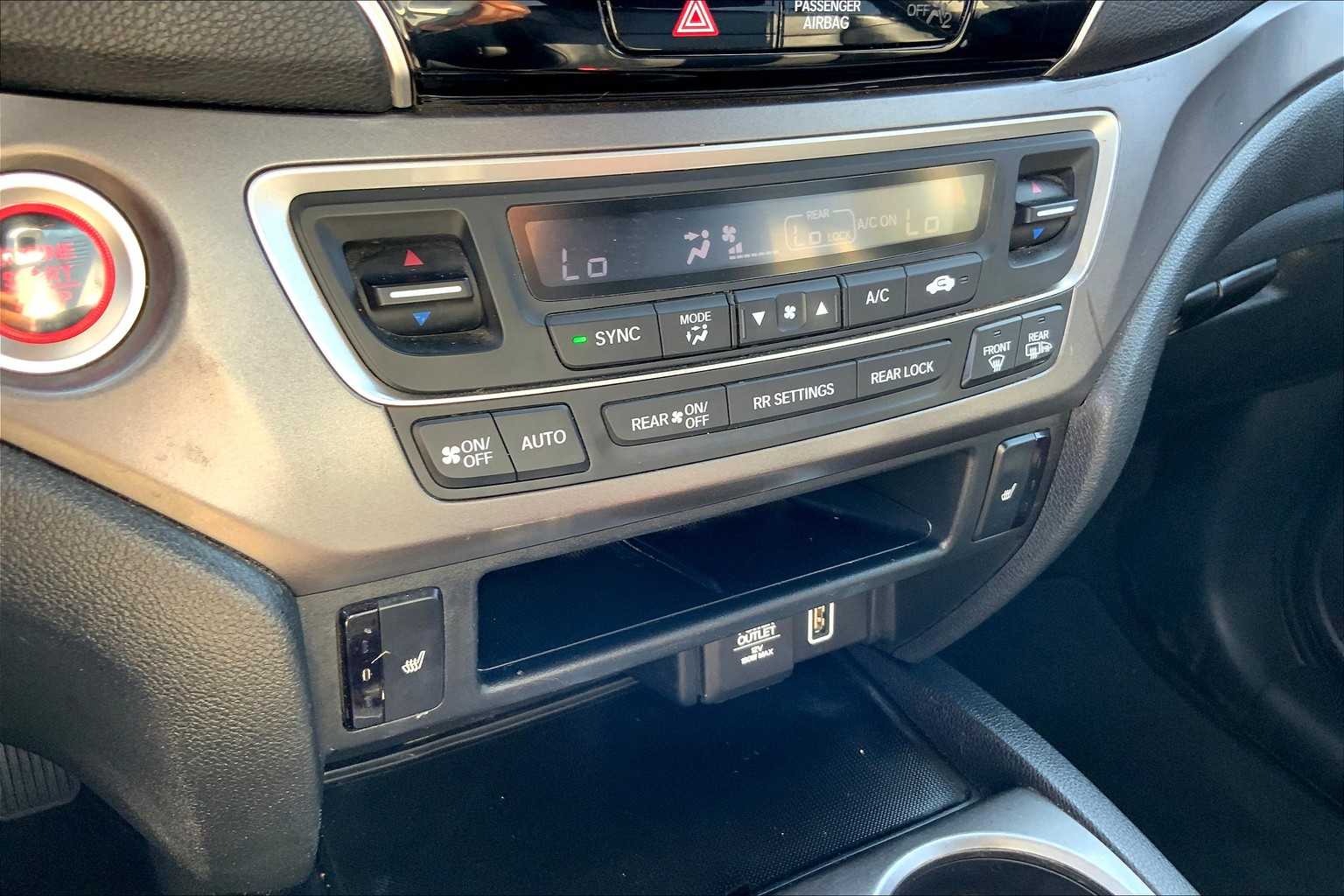 2020 Honda Pilot EX-L photo 32