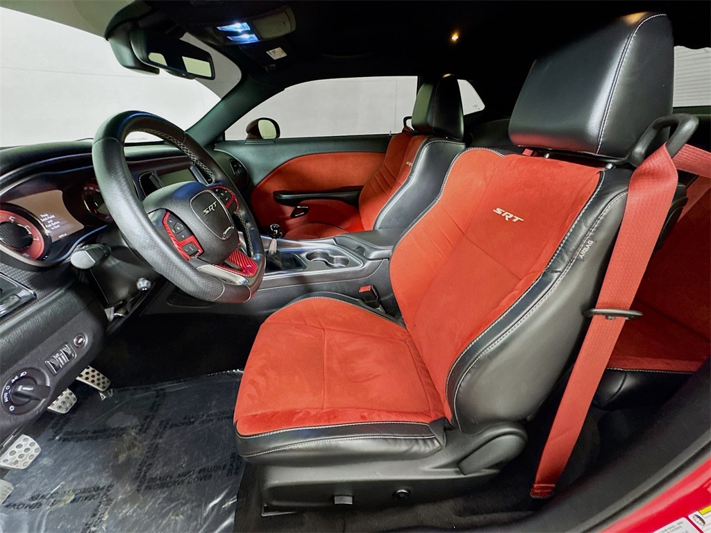 2015 Dodge Challenger SRT8 Hellcat photo 6