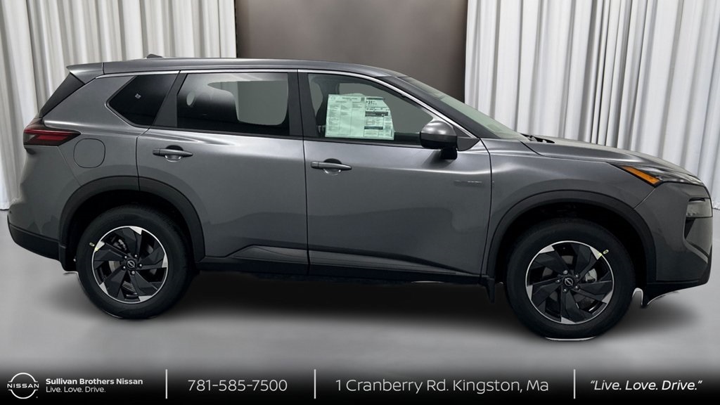 2026 Nissan Rogue SV photo 4