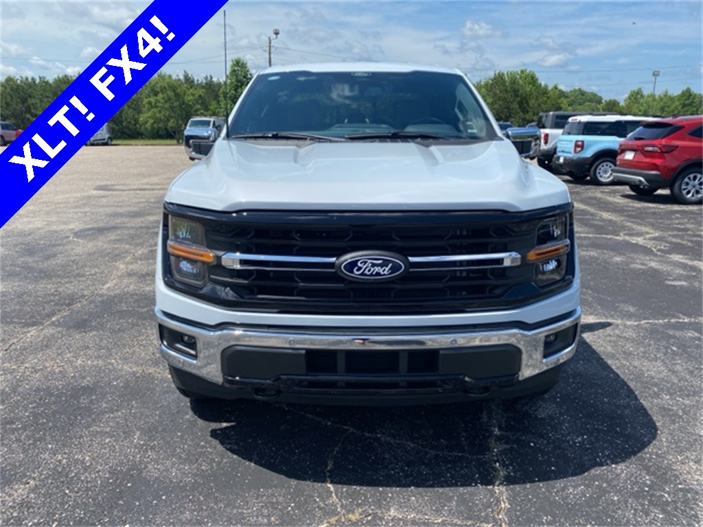 2025 Ford F-150 XLT photo 10