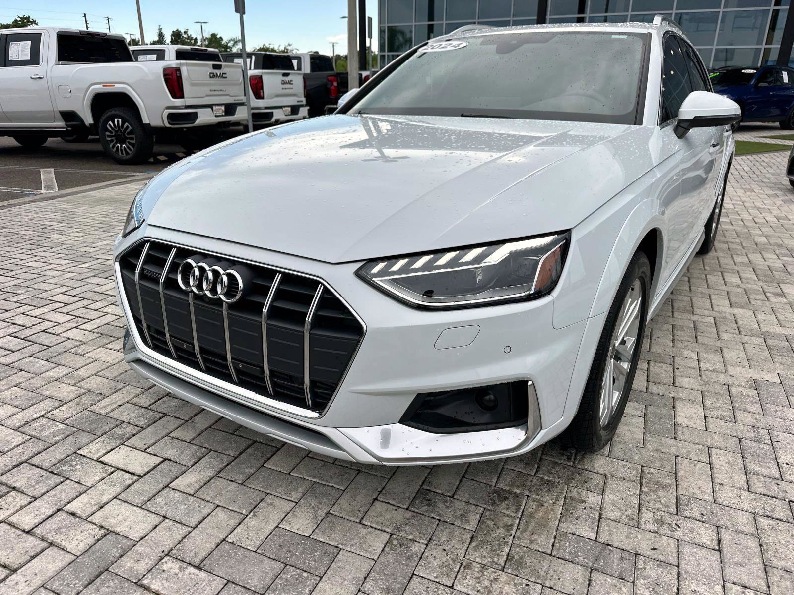 2024 Audi A4 Allroad 45 Premium Plus photo 7