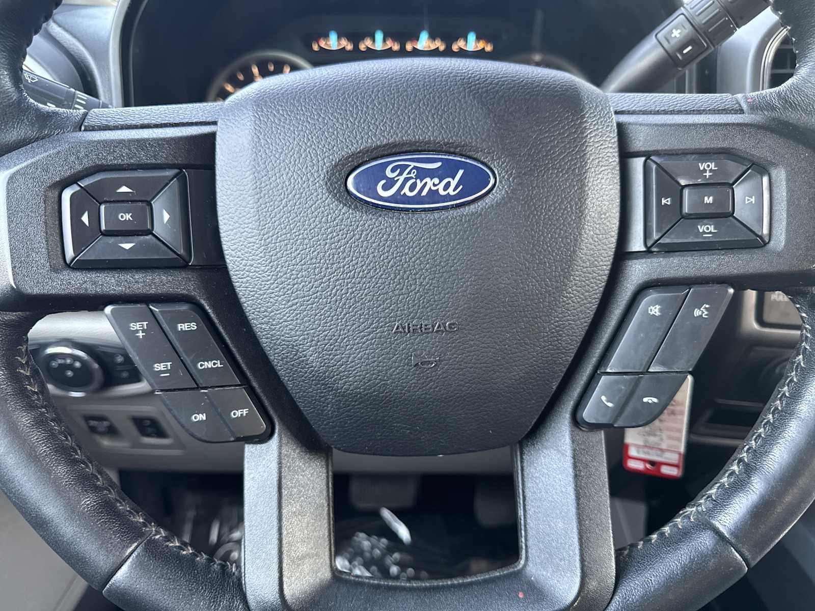 2018 Ford F-150 XLT photo 27