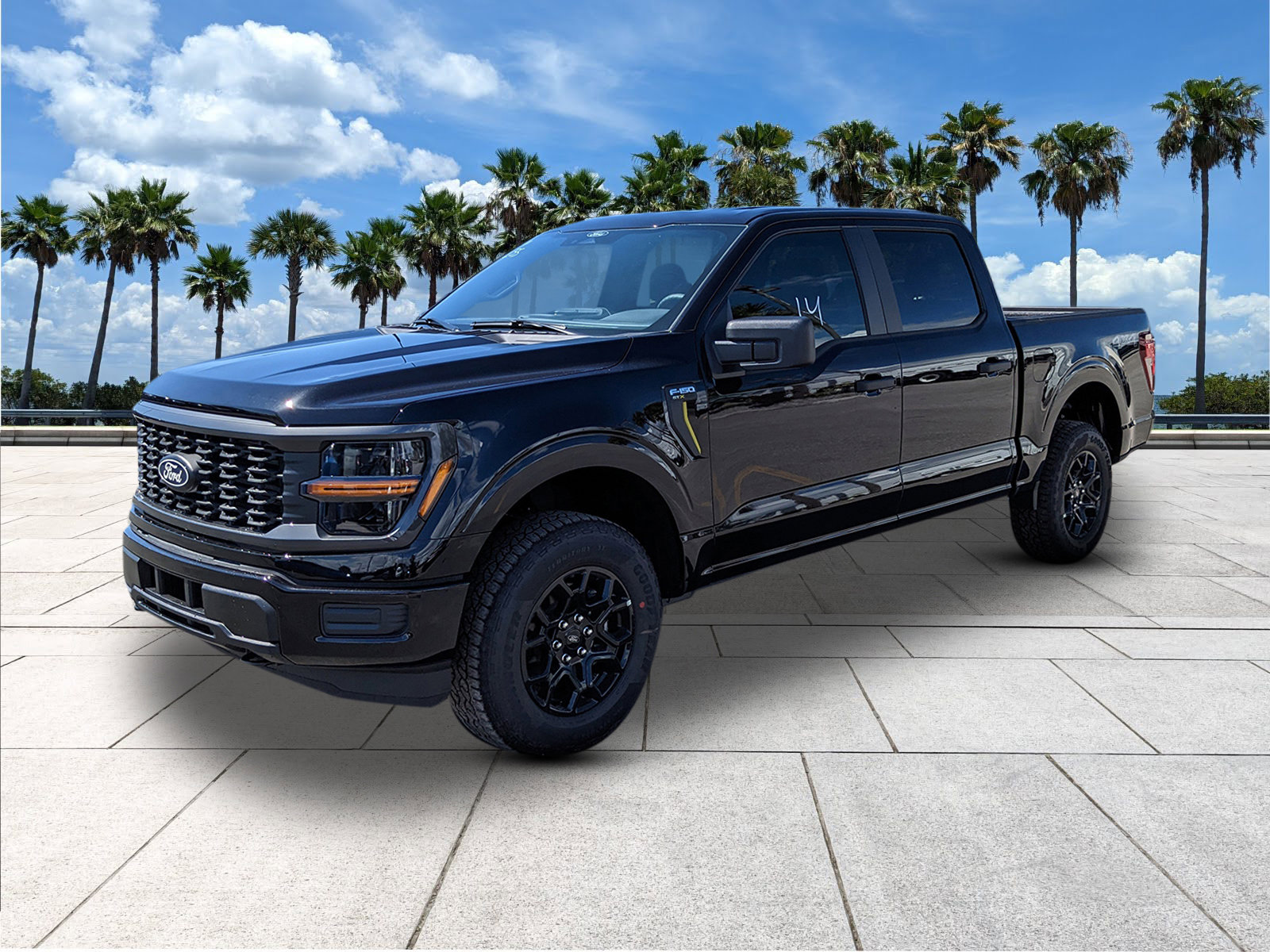 2025 Ford F-150 STX photo 4