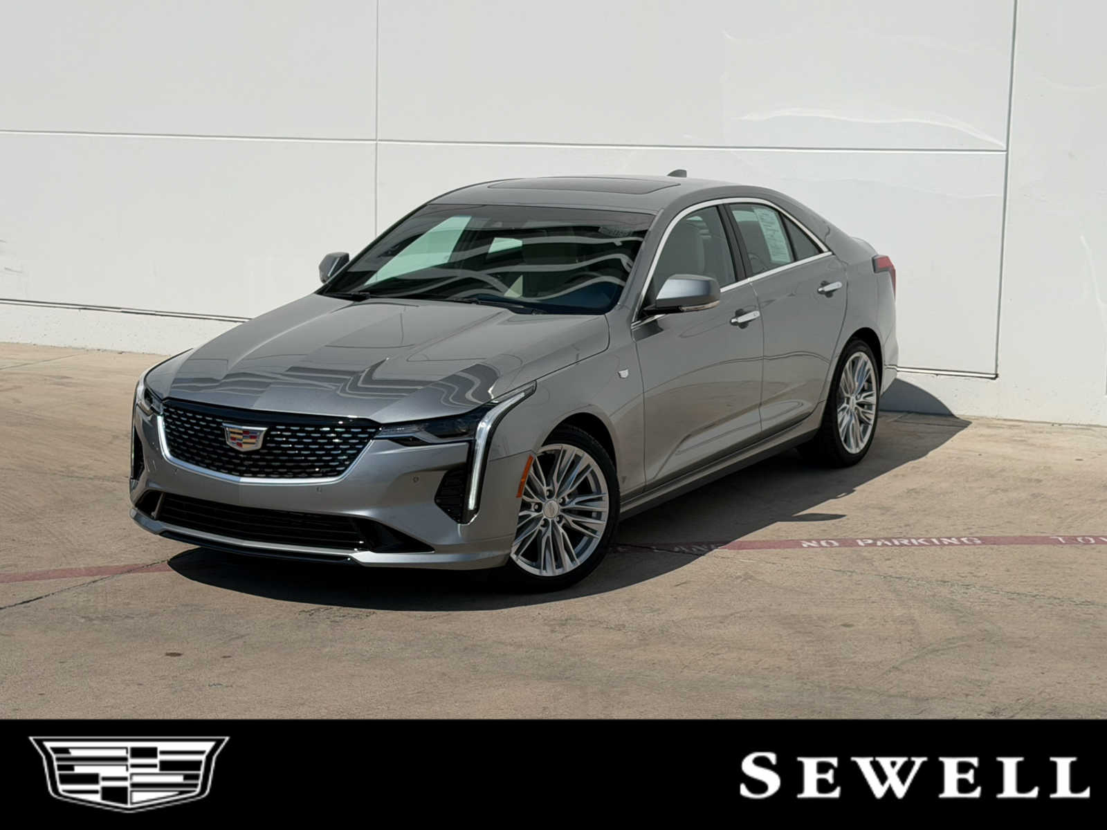 2025 Cadillac CT4